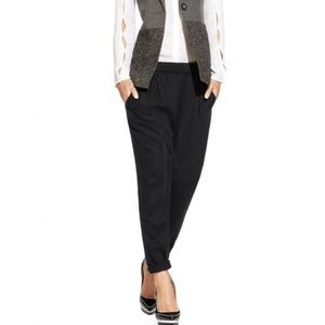 NWT CAbi 520 Bianca Pant Black